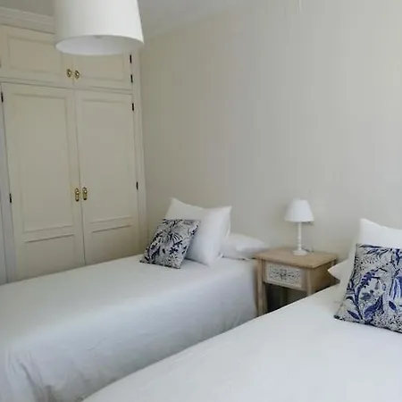 5min De La Playa Con Piscina Y Garaje Санхенхо